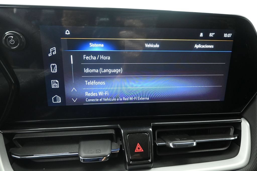 Used 2026 Chevrolet TrailBlazer LT FWD image 13