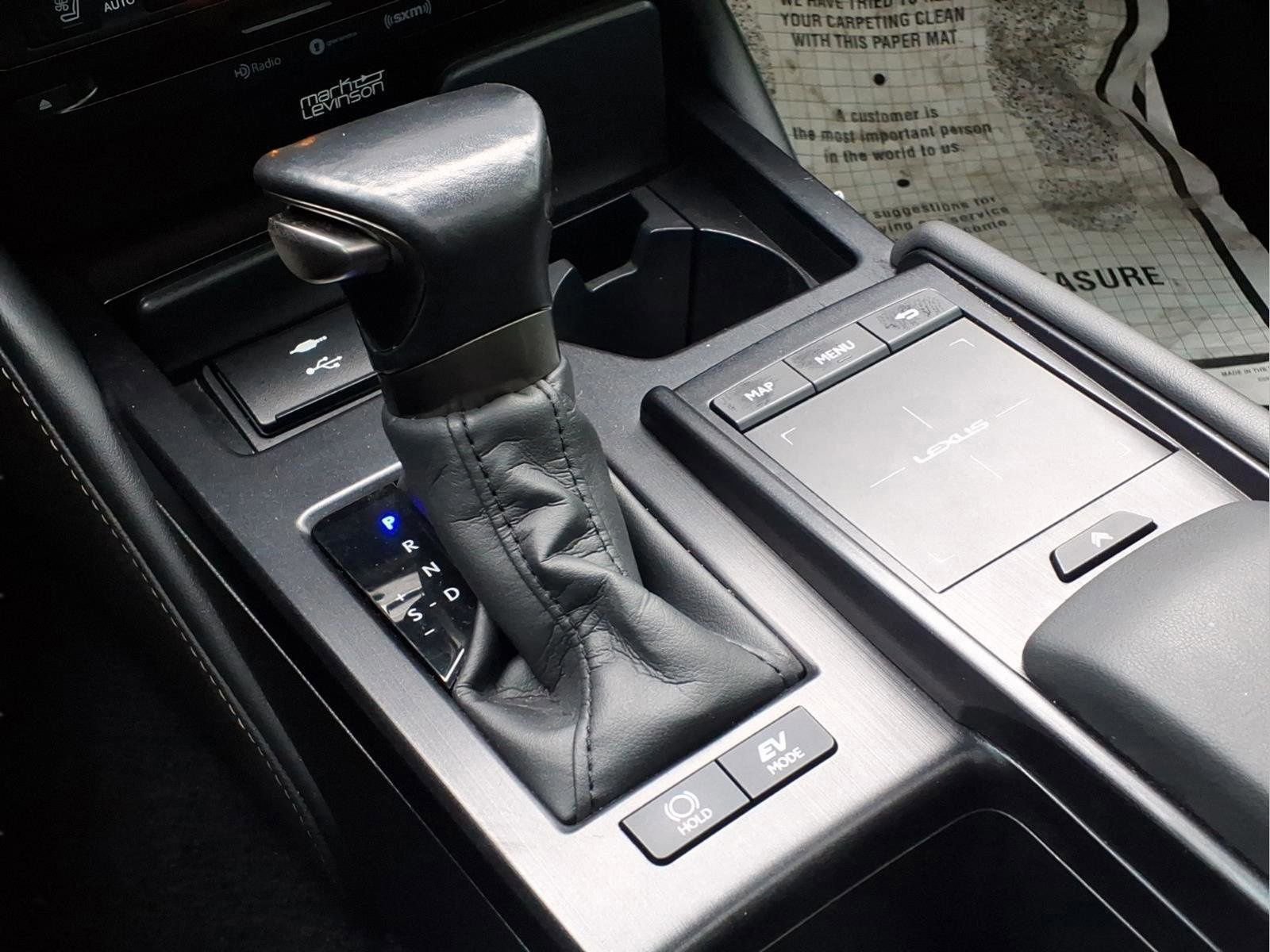 Used 2022 Lexus ES 300h w/ Accessory Package 2 image 12