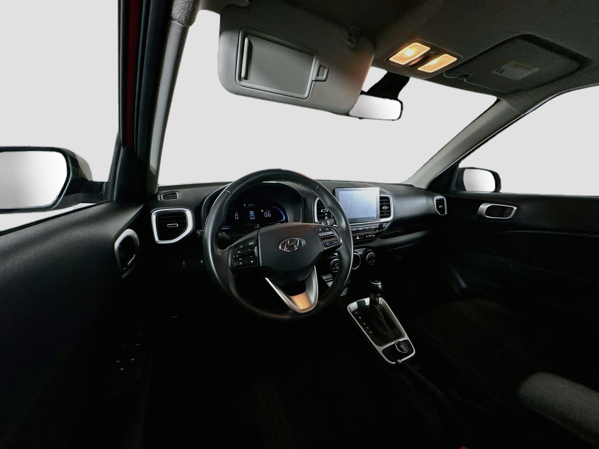 Used 2025 Hyundai Venue SEL FWD image 18