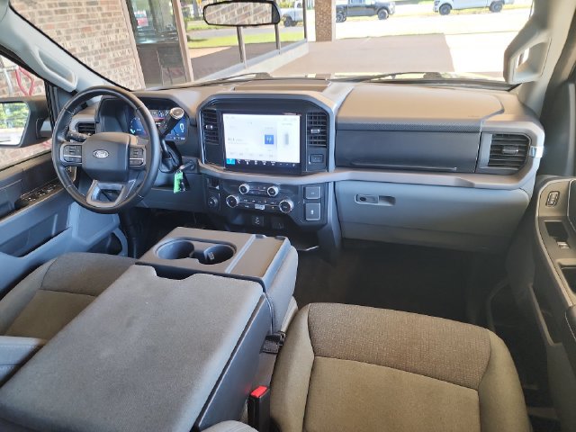Used 2025 Ford F150 XLT w/ Equipment Group 301A Standard RWD image 13