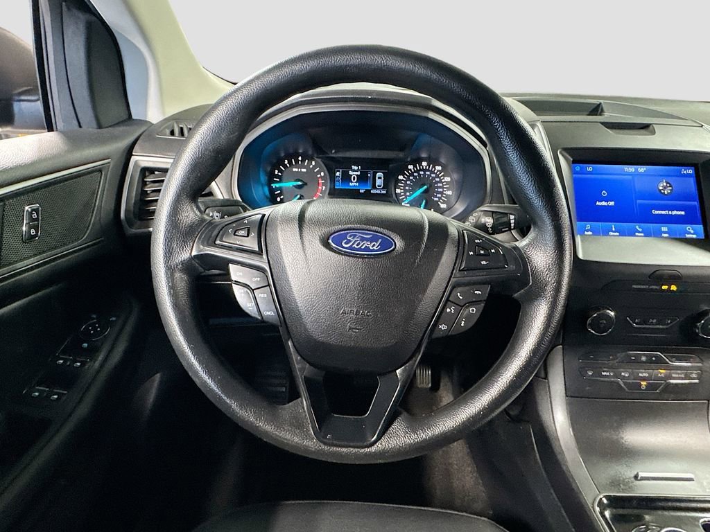 Used 2020 Ford Edge SE FWD image 15