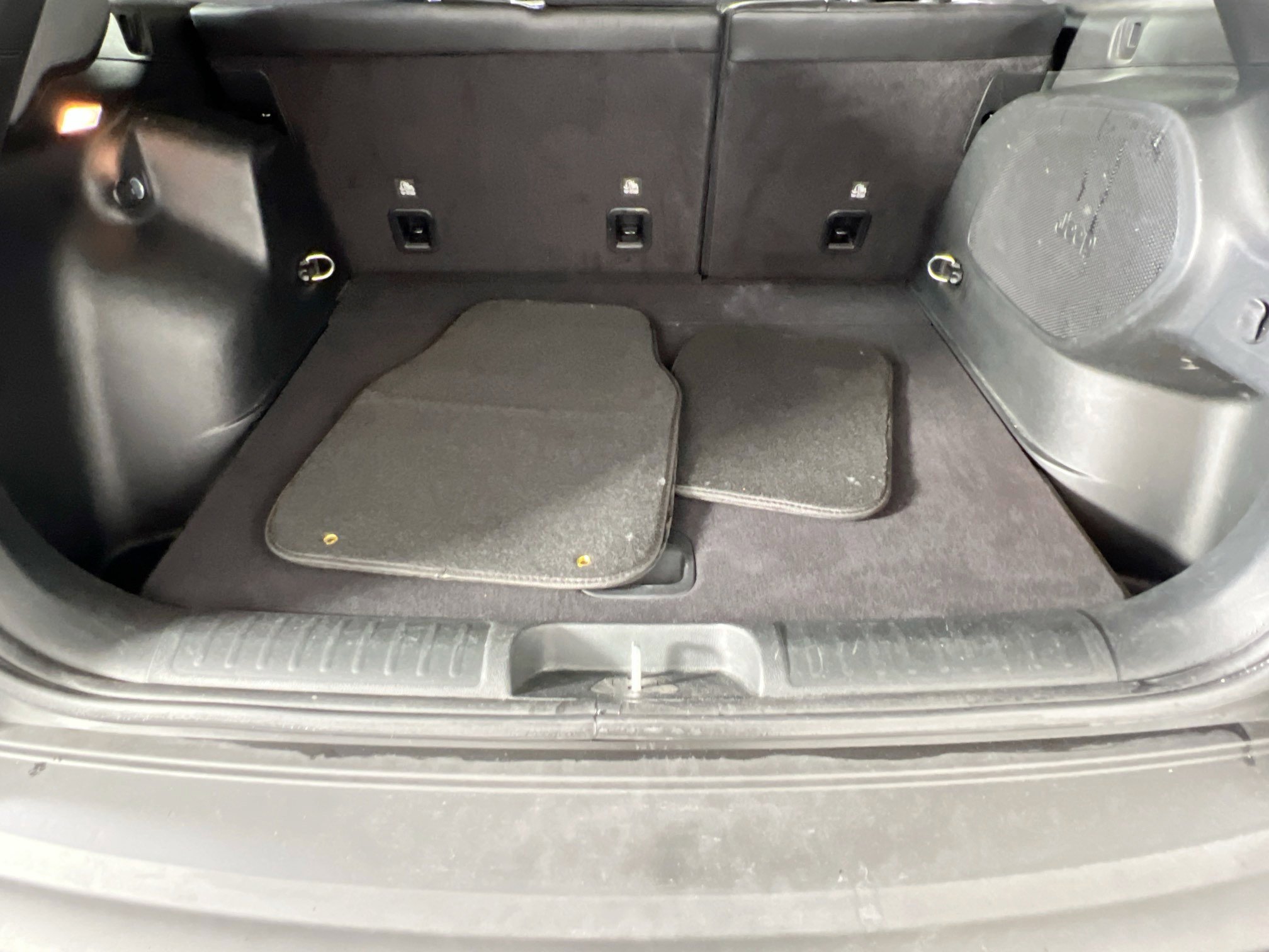 Used 2022 Jeep Cherokee Limited image 25