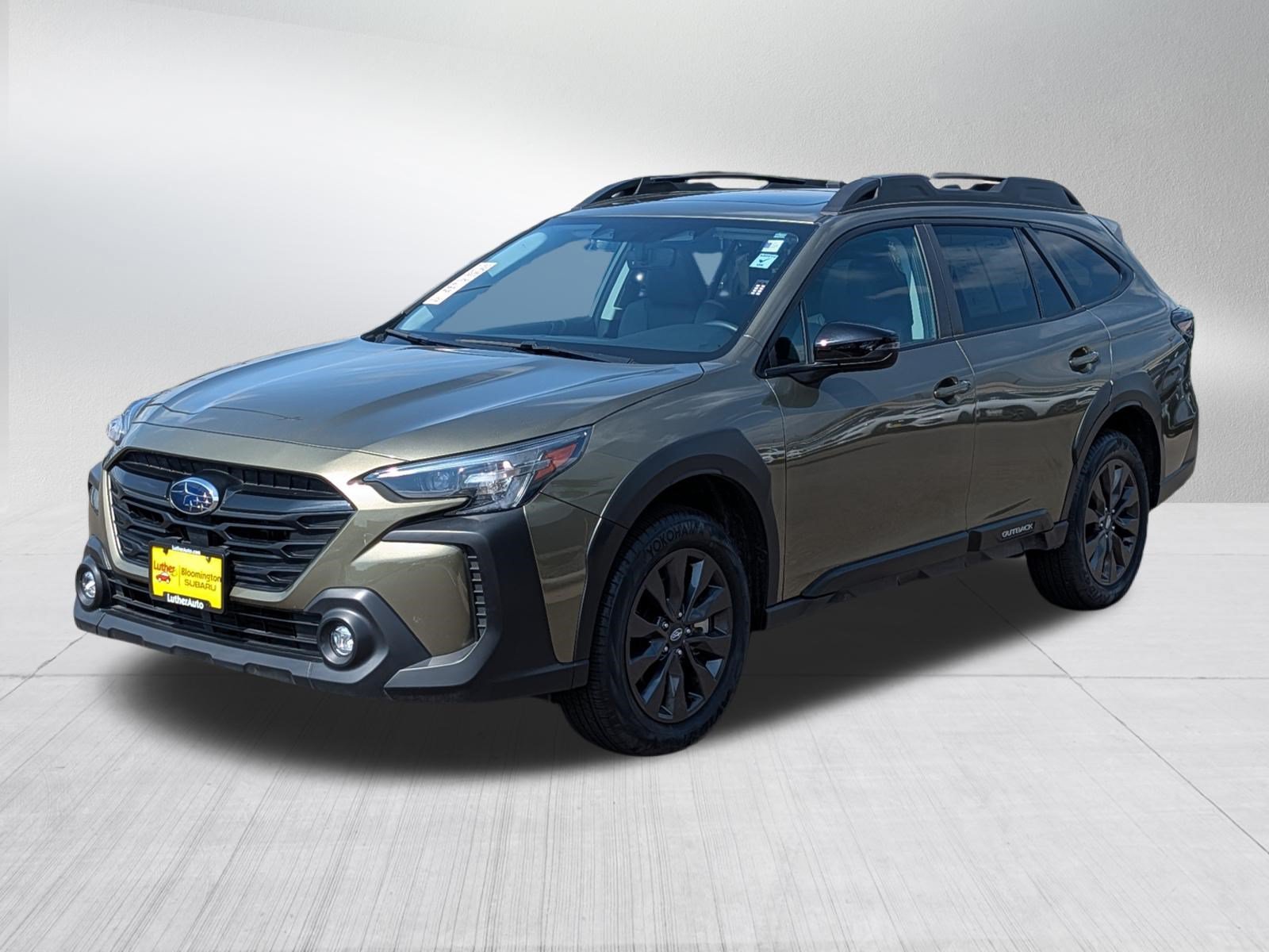 Certified 2025 Subaru Outback Onyx Edition AWD/4WD image 3