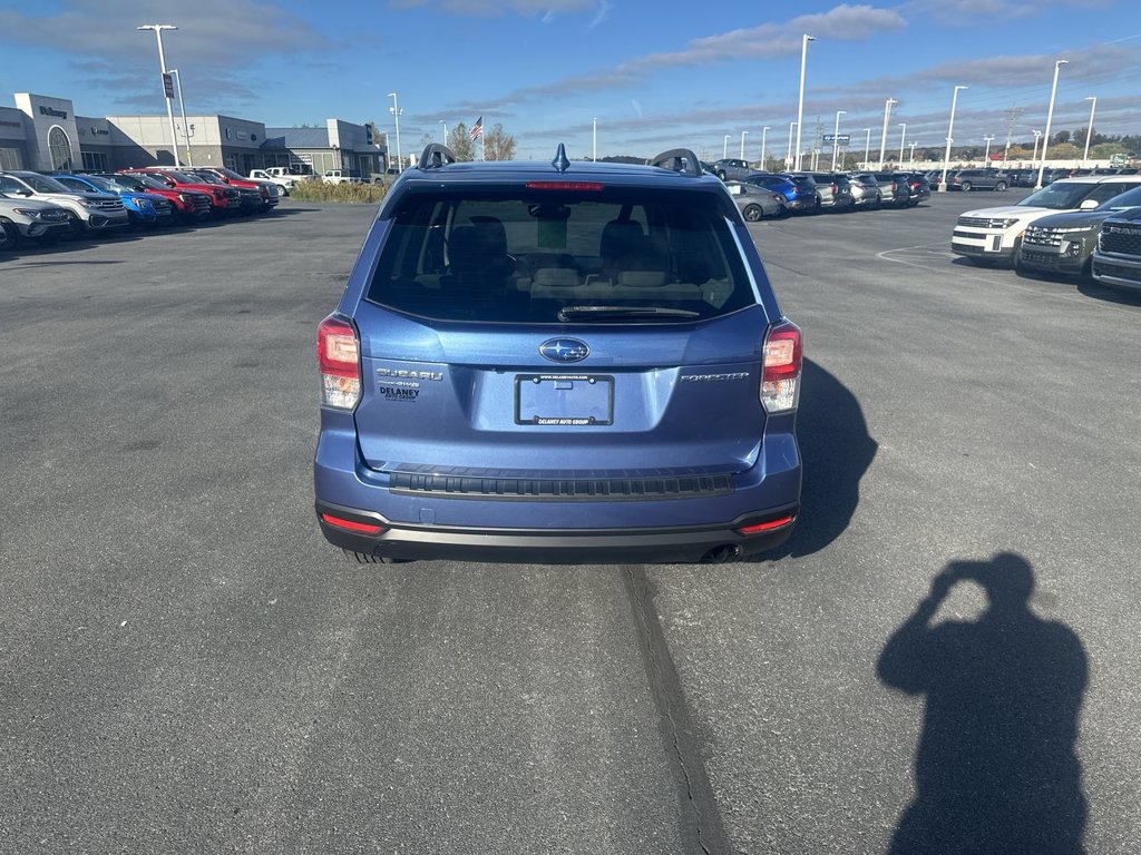 Used 2018 Subaru Forester 2.5i Premium w/ All-Weather Package AWD/4WD image 7