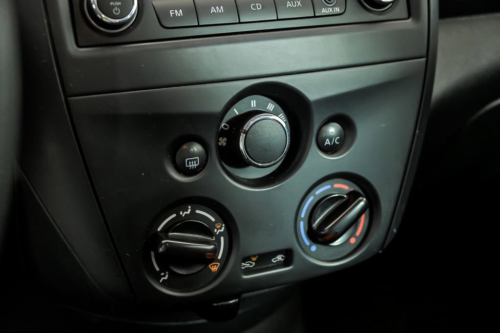 Used 2016 Nissan Versa S Plus image 21