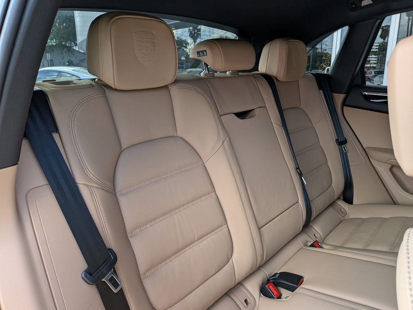 New 2026 Porsche Macan image 24