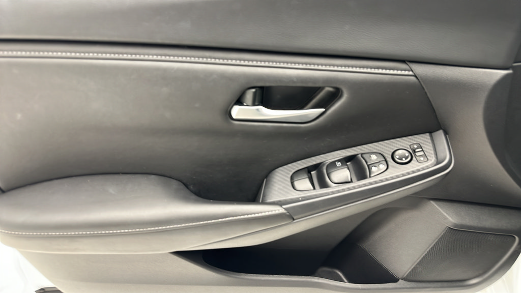 Used 2024 Nissan Sentra SV w/ All-Weather Package FWD image 13