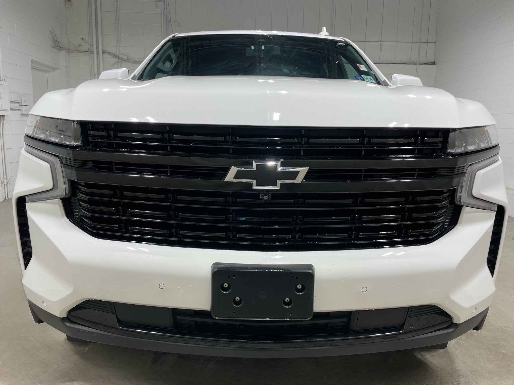 Used 2023 Chevrolet Tahoe RST w/ Sport Performance Package AWD/4WD image 2