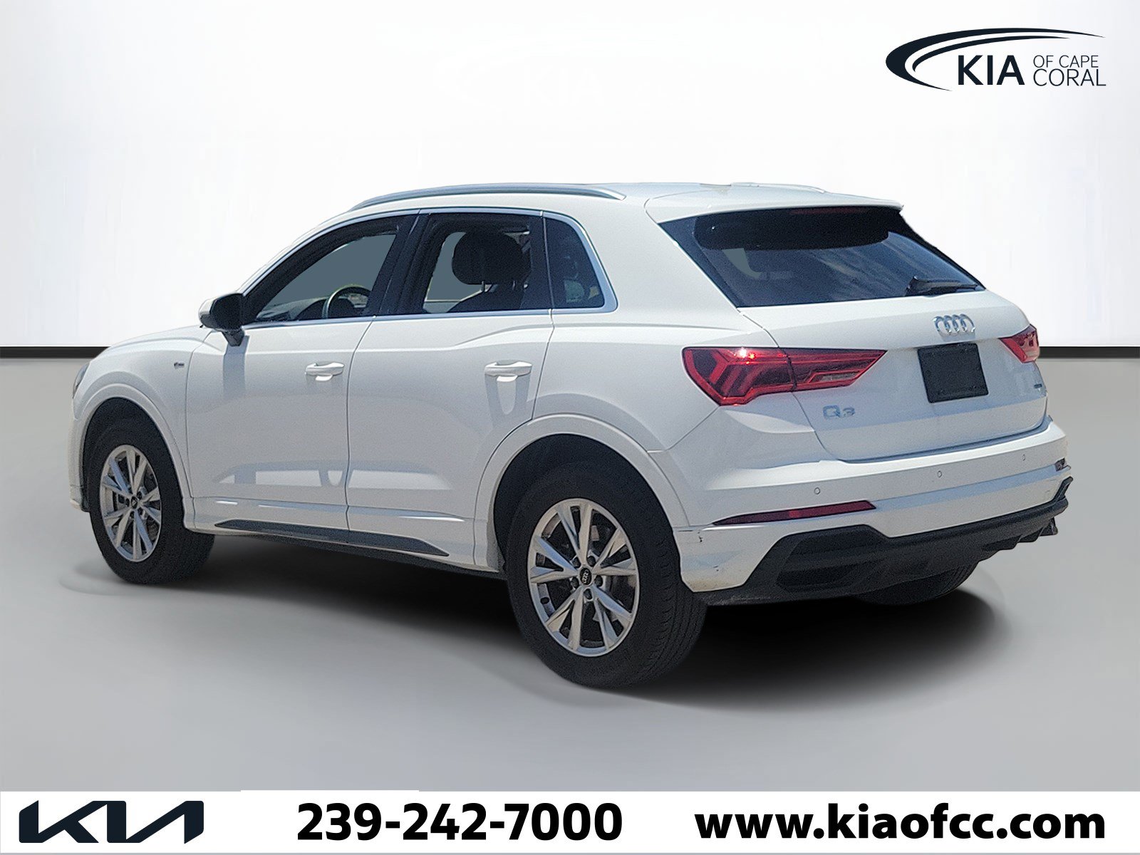 Used 2025 Audi Q3 2.0T Premium AWD/4WD image 4