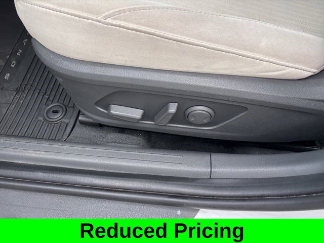 Used 2023 Hyundai Sonata SEL FWD image 12