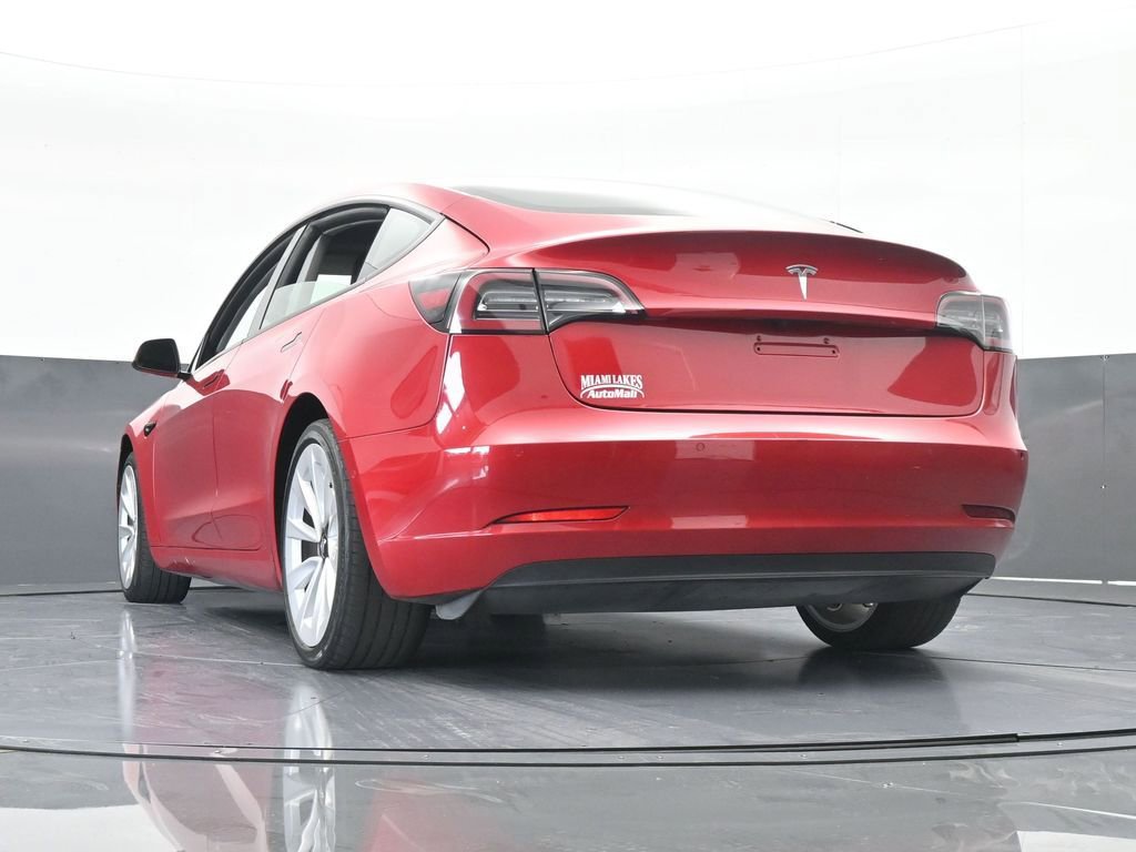 Used 2022 Tesla Model 3 Standard Range image 55