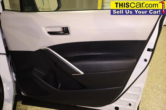 Used 2025 Toyota Corolla Cross L FWD image 31