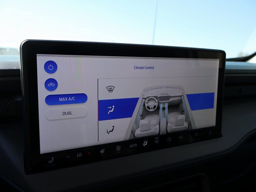New 2026 Ford Maverick Lariat w/ Black Appearance Package image 35