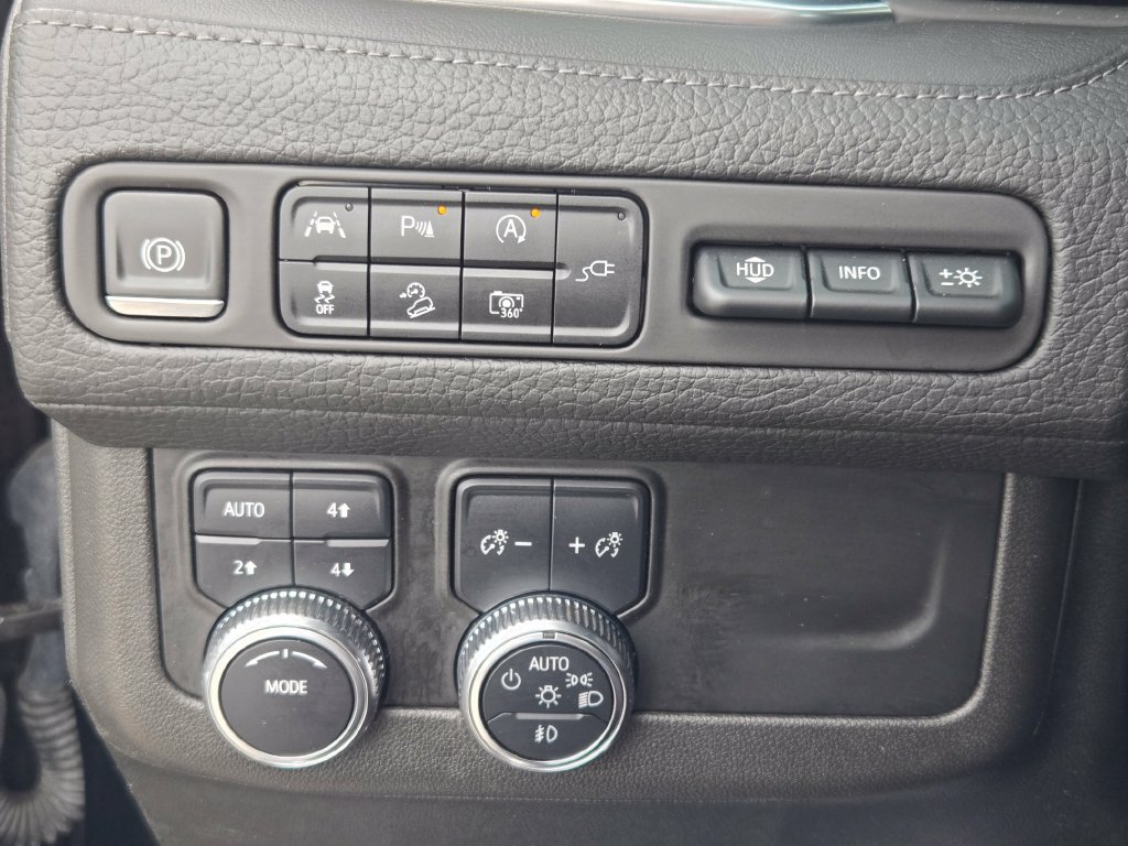 Used 2022 GMC Yukon Denali AWD/4WD image 47