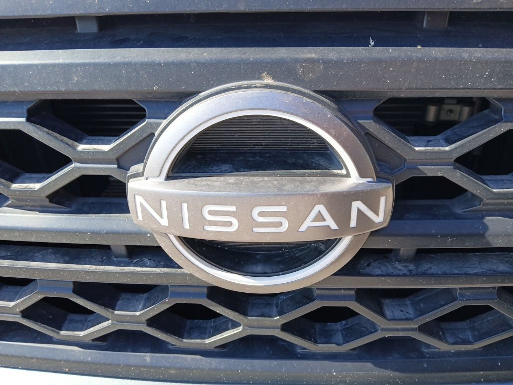 Used 2022 Nissan Frontier S w/ Technology Package RWD image 2