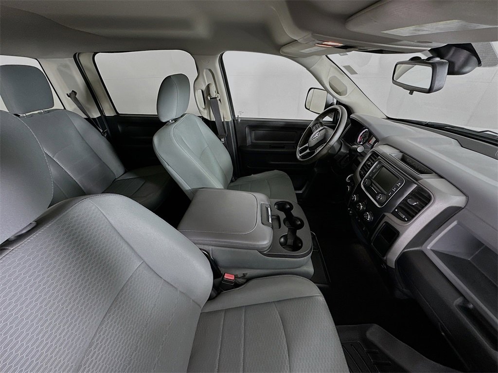 Used 2016 RAM 2500 Tradesman w/ Chrome Appearance Group image 25