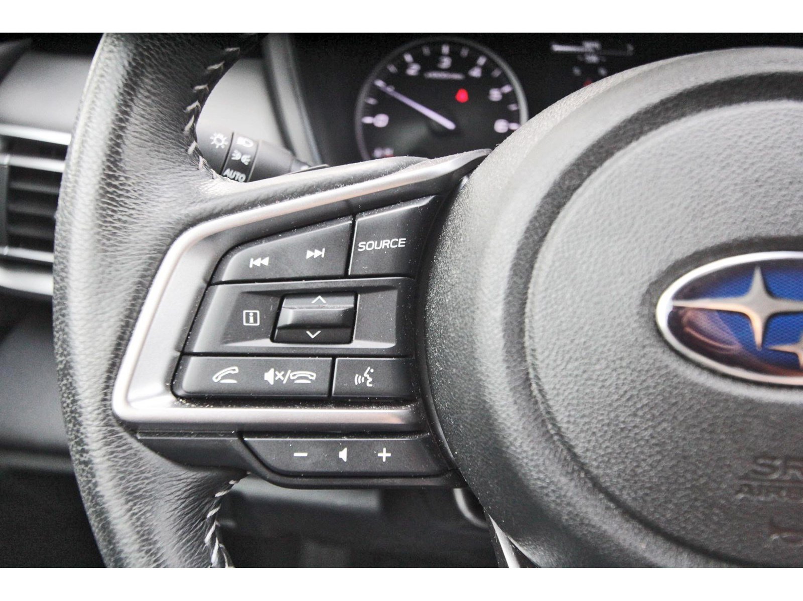 Certified 2023 Subaru Outback Onyx Edition AWD/4WD image 15