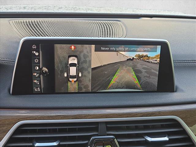 Used 2017 BMW 740i RWD image 14