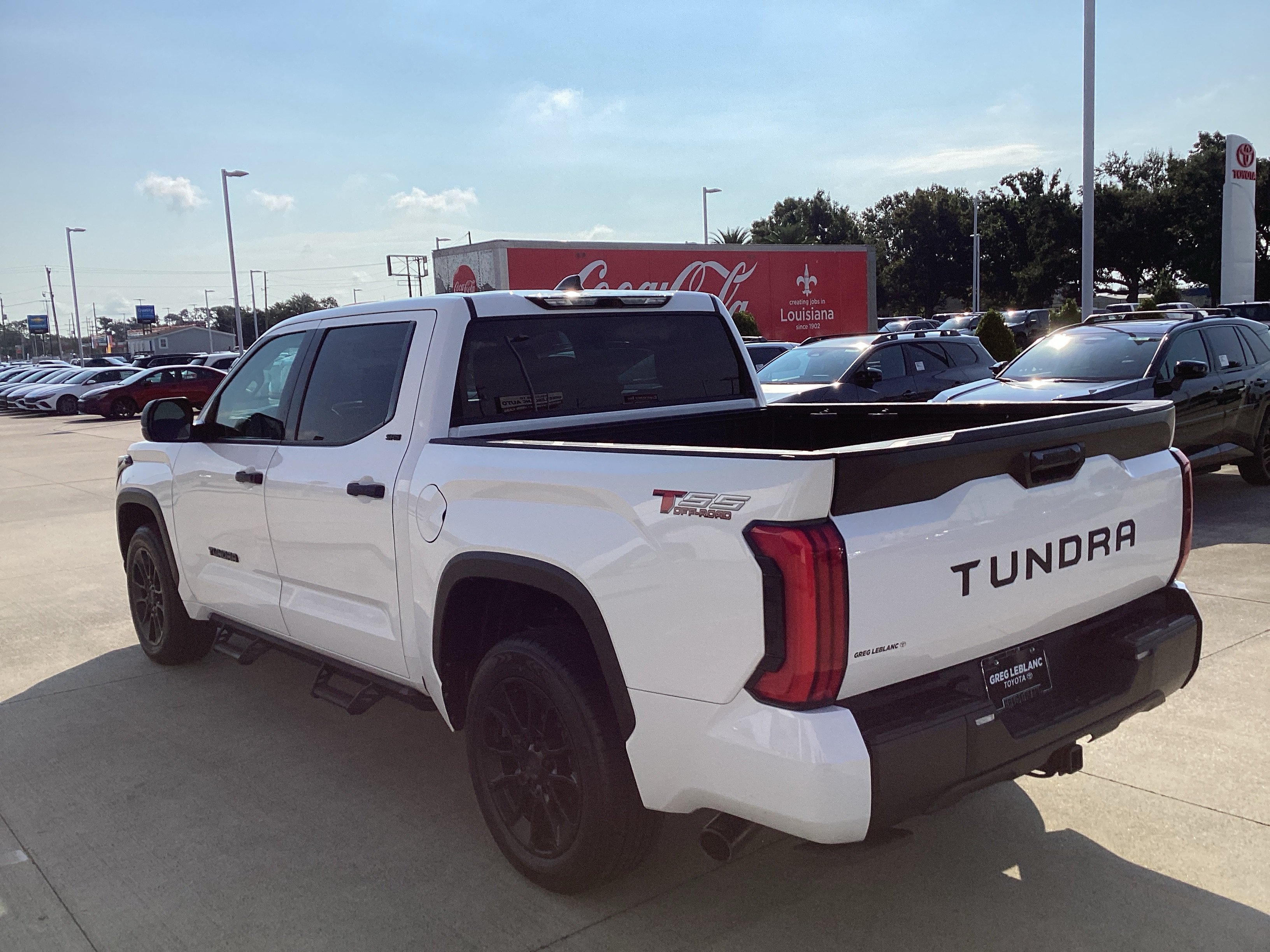Used 2023 Toyota Tundra SR5 RWD image 5