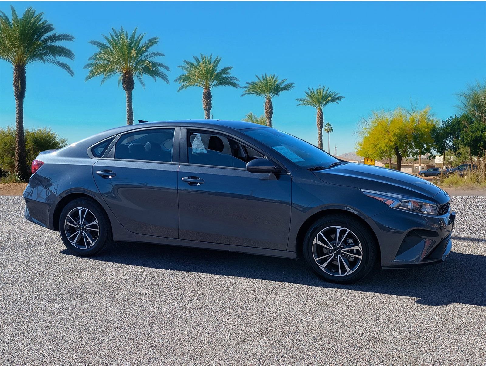Used 2024 Kia Forte LXS image 5