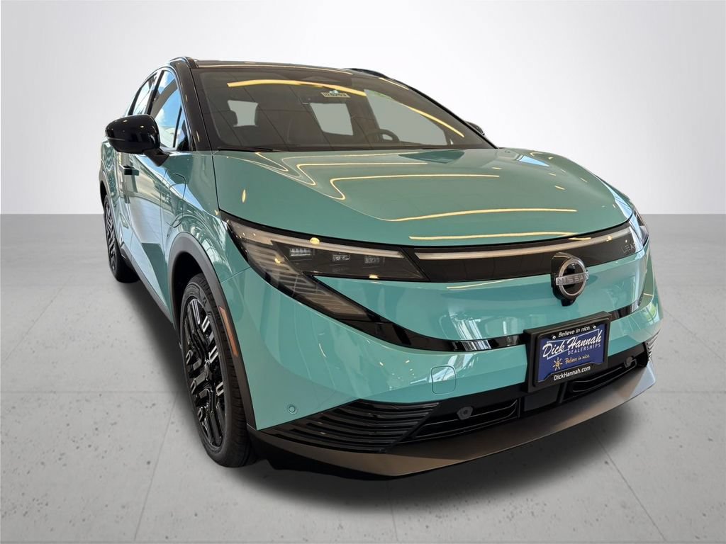New 2026 Nissan Leaf Platinum+ w/ Cargo Package (Platinum+) FWD image 5