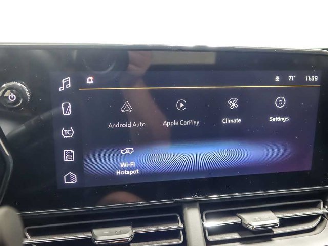 New 2026 Chevrolet Trax LT w/ LT Convenience Package FWD image 15