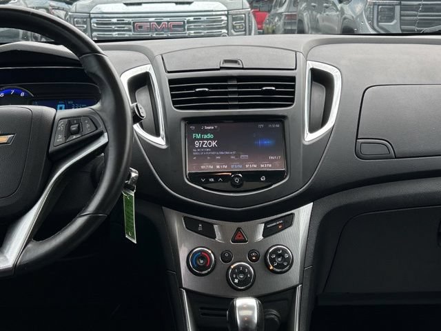 Used 2015 Chevrolet Trax LTZ AWD/4WD image 23