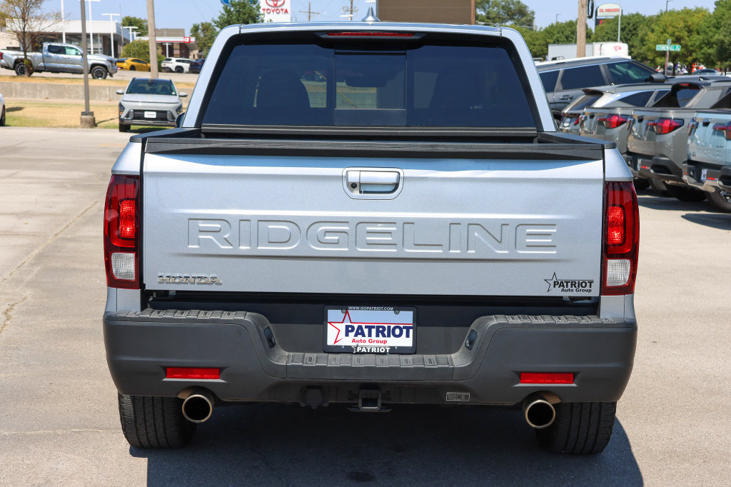 Used 2025 Honda Ridgeline RTL image 4
