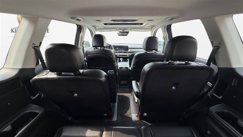 Used 2025 Kia Telluride S AWD/4WD image 23