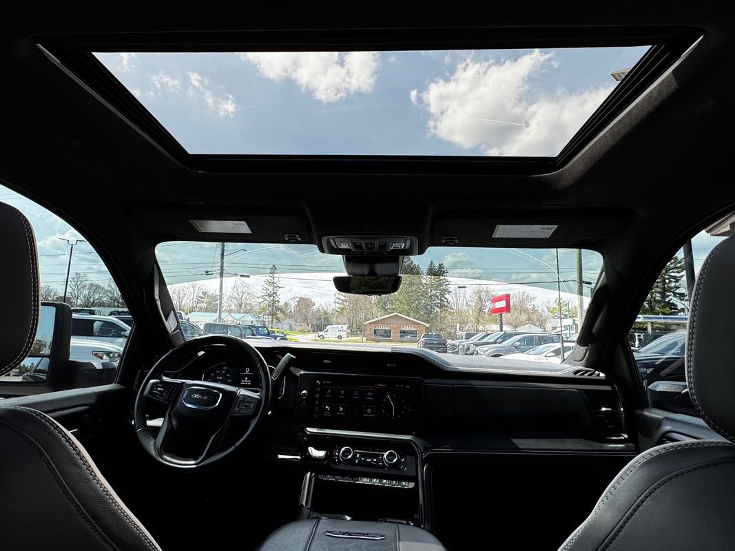 Used 2025 GMC Sierra 2500 AT4X AWD/4WD image 36