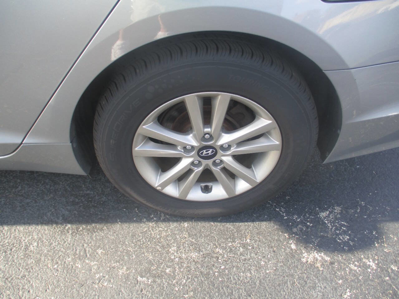 Used 2017 Hyundai Sonata SE image 27