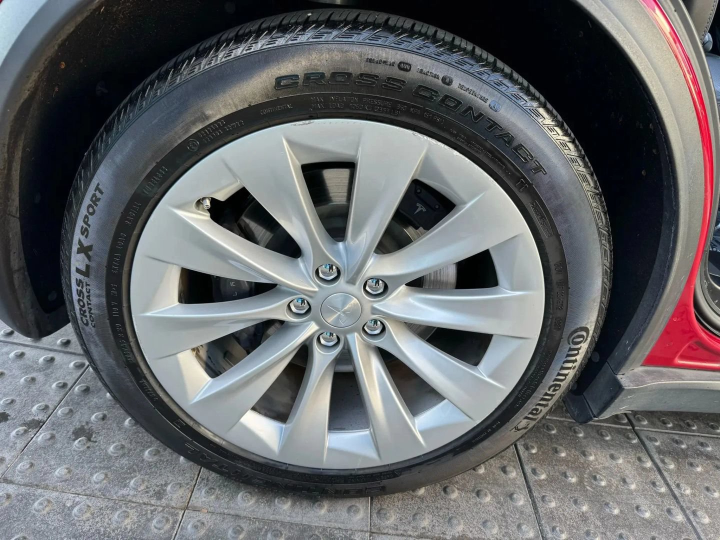 Used 2019 Tesla Model X Long Range AWD/4WD image 37