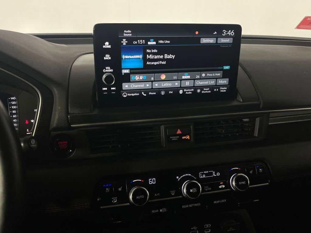 Used 2025 Honda Pilot Black Edition image 18