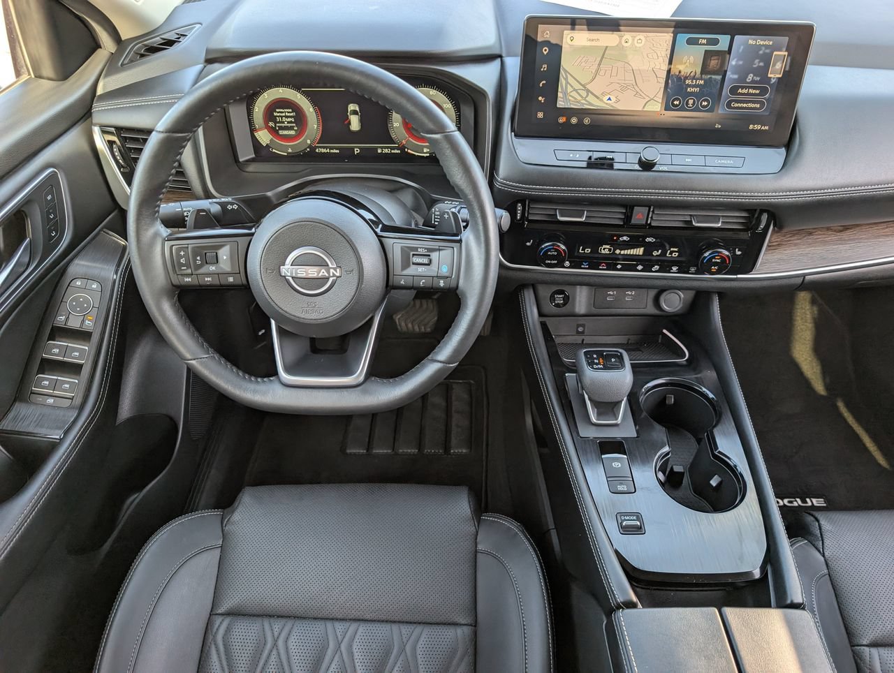 Certified 2024 Nissan Rogue Platinum w/ Platinum Premium Package FWD image 10