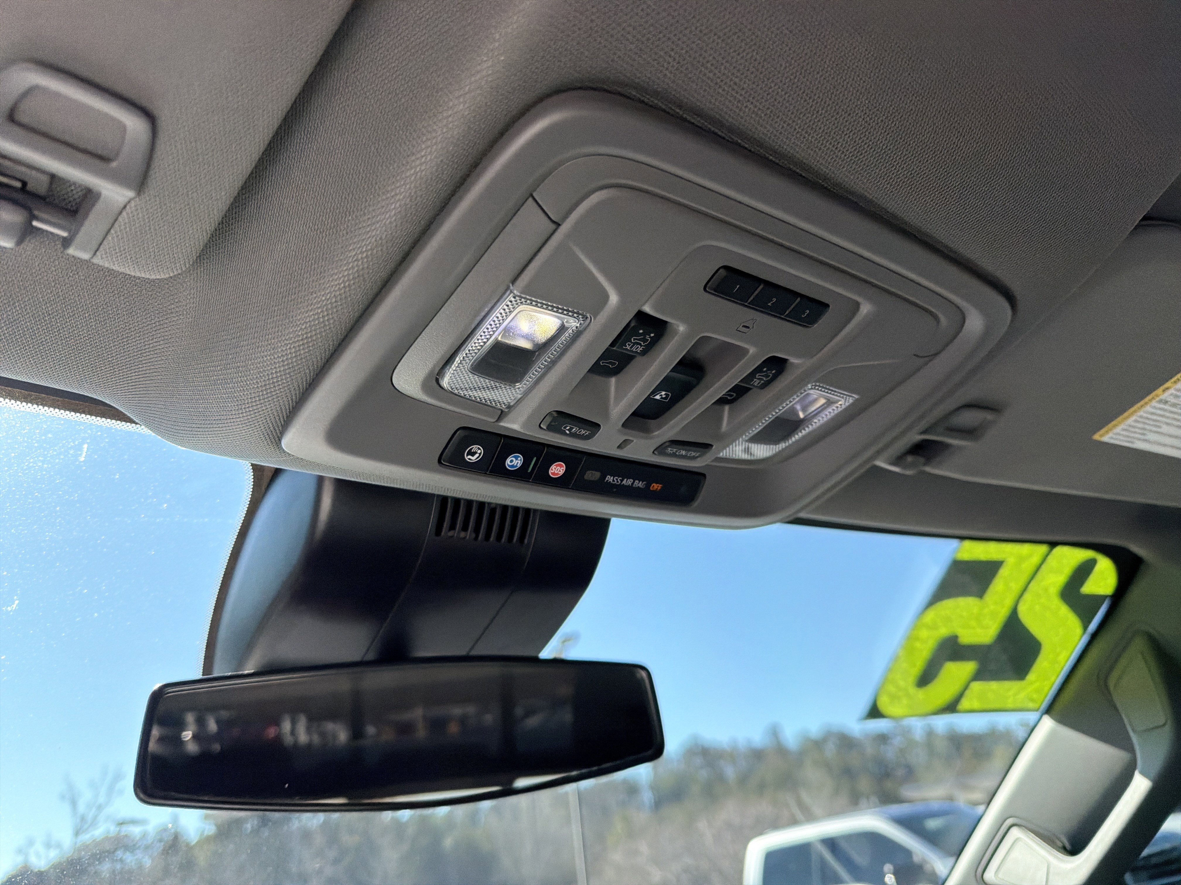 Used 2025 GMC Sierra 1500 Elevation w/ Elevation Premium Package image 5