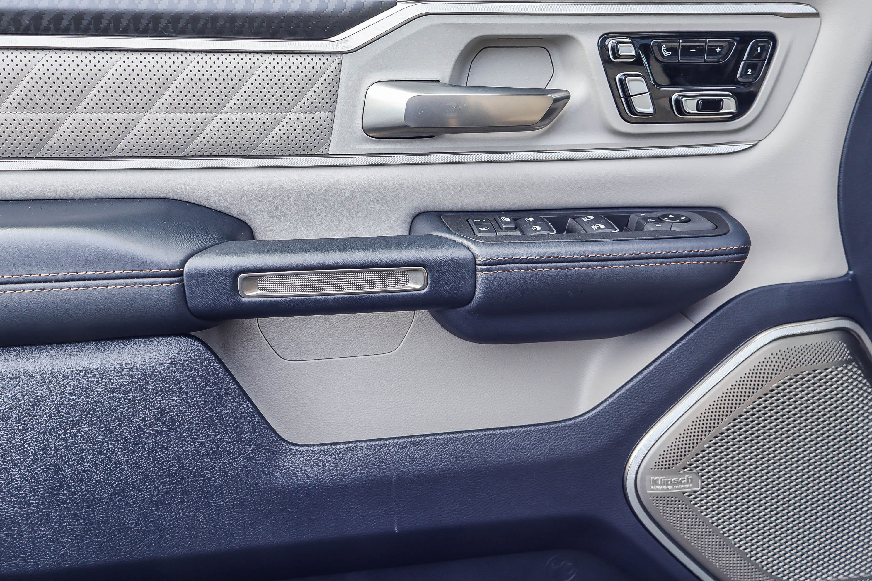 Used 2025 RAM 1500 Tungsten w/ Bed Utility Group image 13