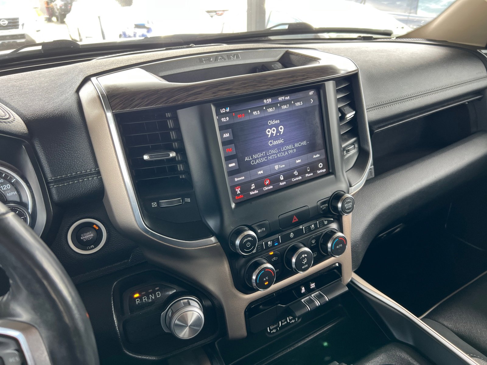 Used 2020 RAM 1500 Laramie image 18