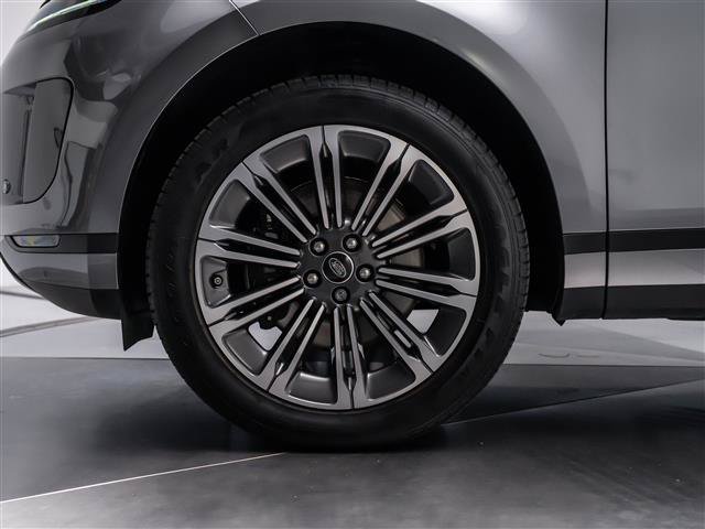 Used 2026 Land Rover Range Rover Evoque S AWD/4WD image 11