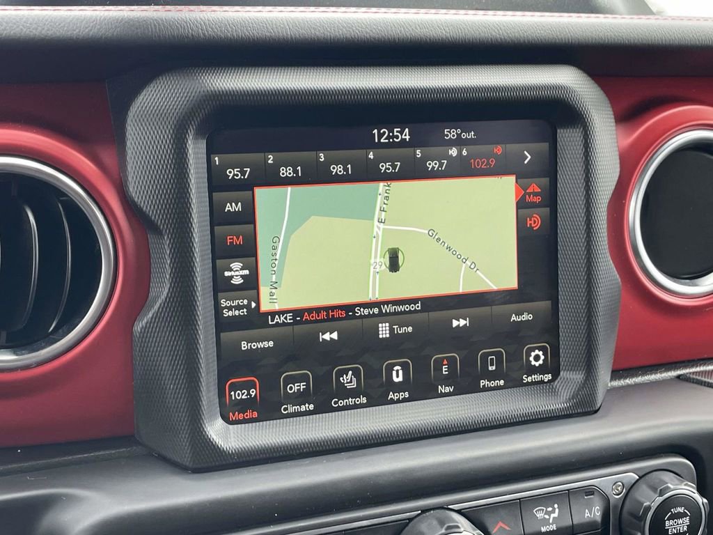 Certified 2022 Jeep Wrangler Unlimited Rubicon w/ Cold Weather Group image 36