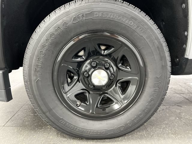 Certified 2017 Chevrolet Silverado 1500 W/T AWD/4WD image 31
