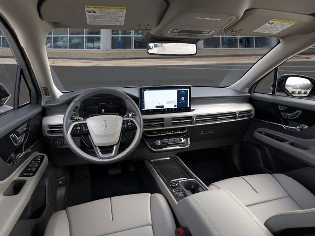 New 2025 Lincoln Corsair FWD image 31