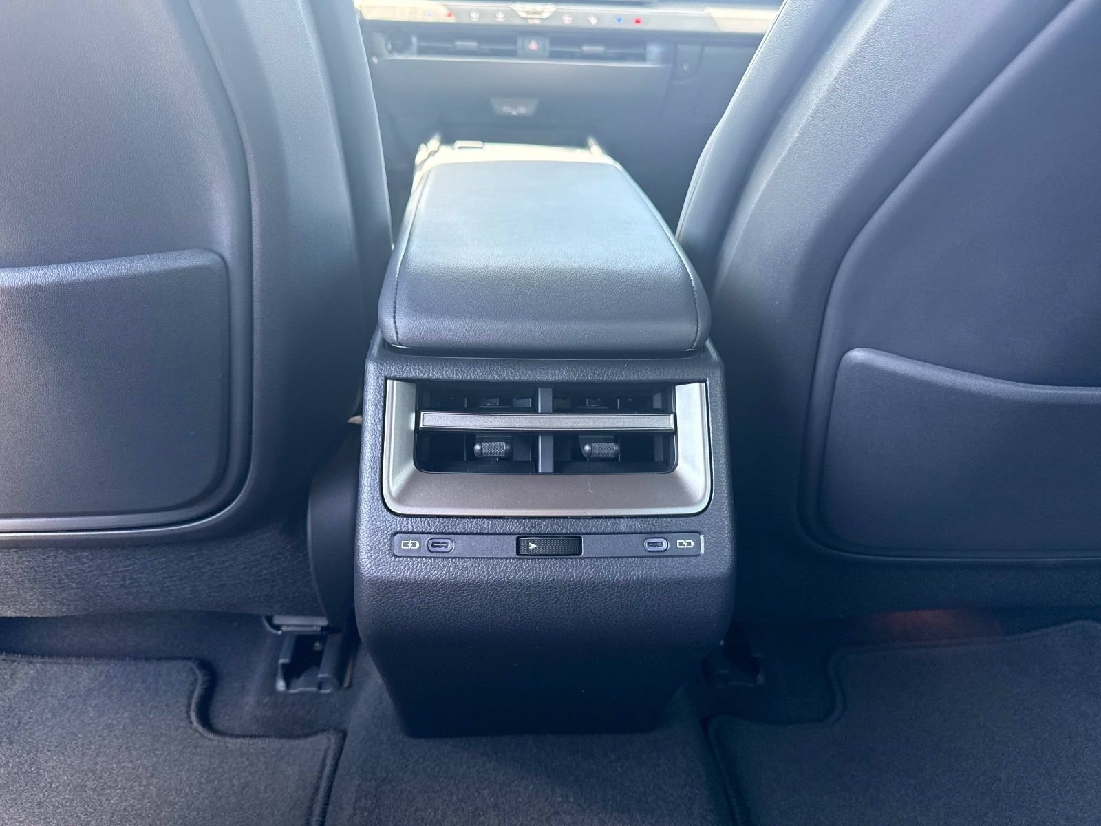 New 2026 Lexus ES 350h AWD w/ Cold Area Package image 13