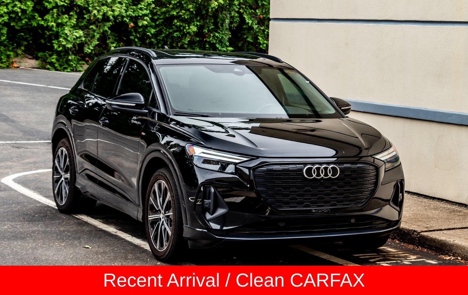 Used 2022 Audi Q4 e-tron Premium Plus AWD/4WD image 10