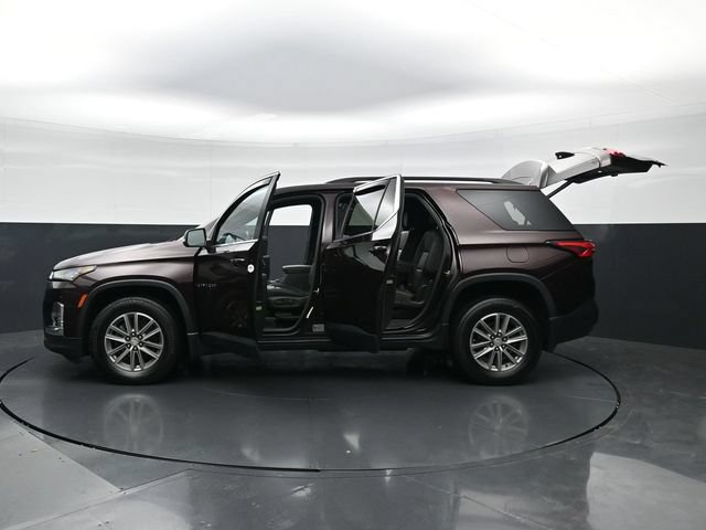 Used 2022 Chevrolet Traverse LT w/ LPO, Floor Liner Package AWD/4WD image 50