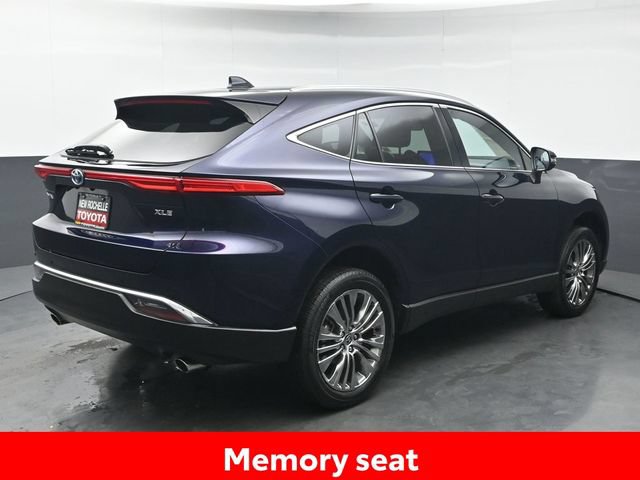 Certified 2024 Toyota Venza XLE AWD/4WD image 7