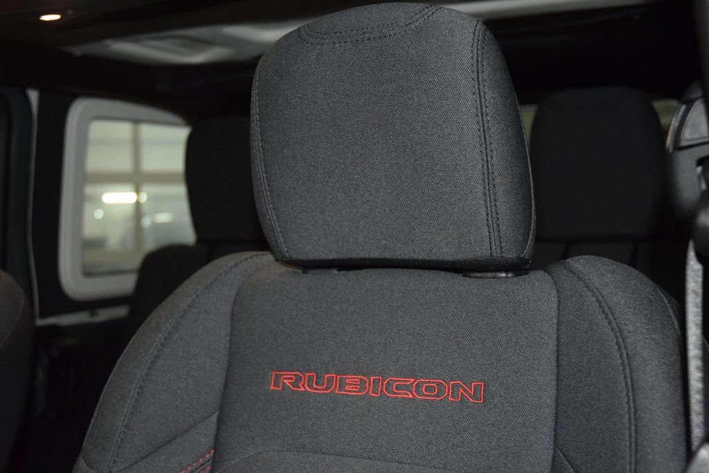 Used 2024 Jeep Wrangler Unlimited Rubicon w/ Safety Group AWD/4WD image 40
