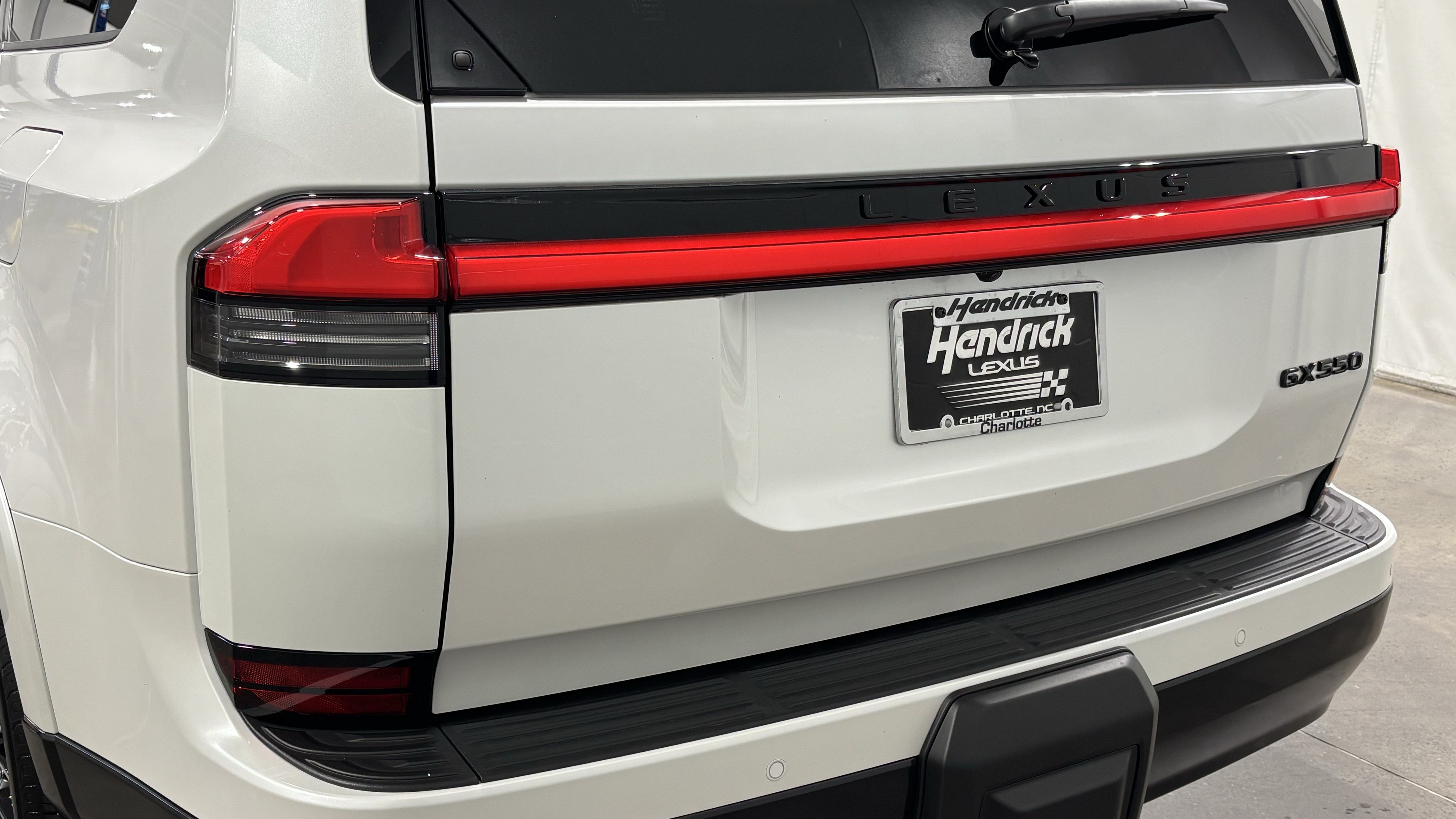 New 2026 Lexus GX 550 w/ Accessory Package (2T) AWD/4WD image 6