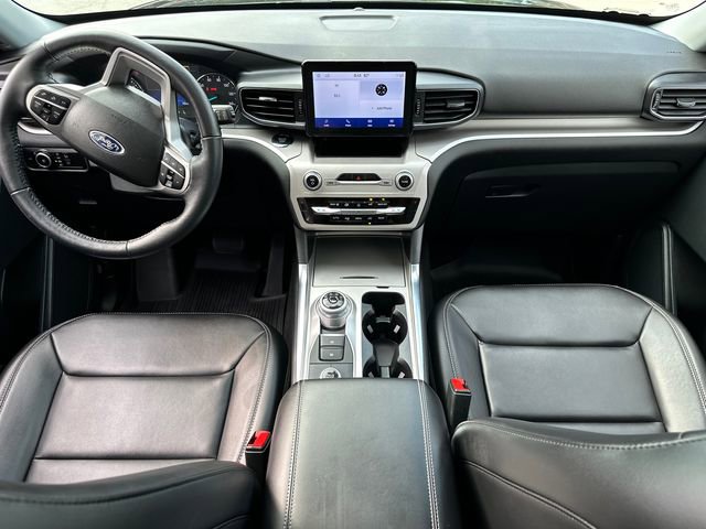 Used 2023 Ford Explorer XLT w/ Equipment Group 202A image 21