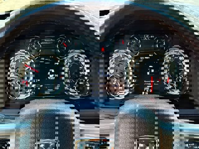 Used 2014 RAM 1500 Laramie w/ Convenience Group image 18