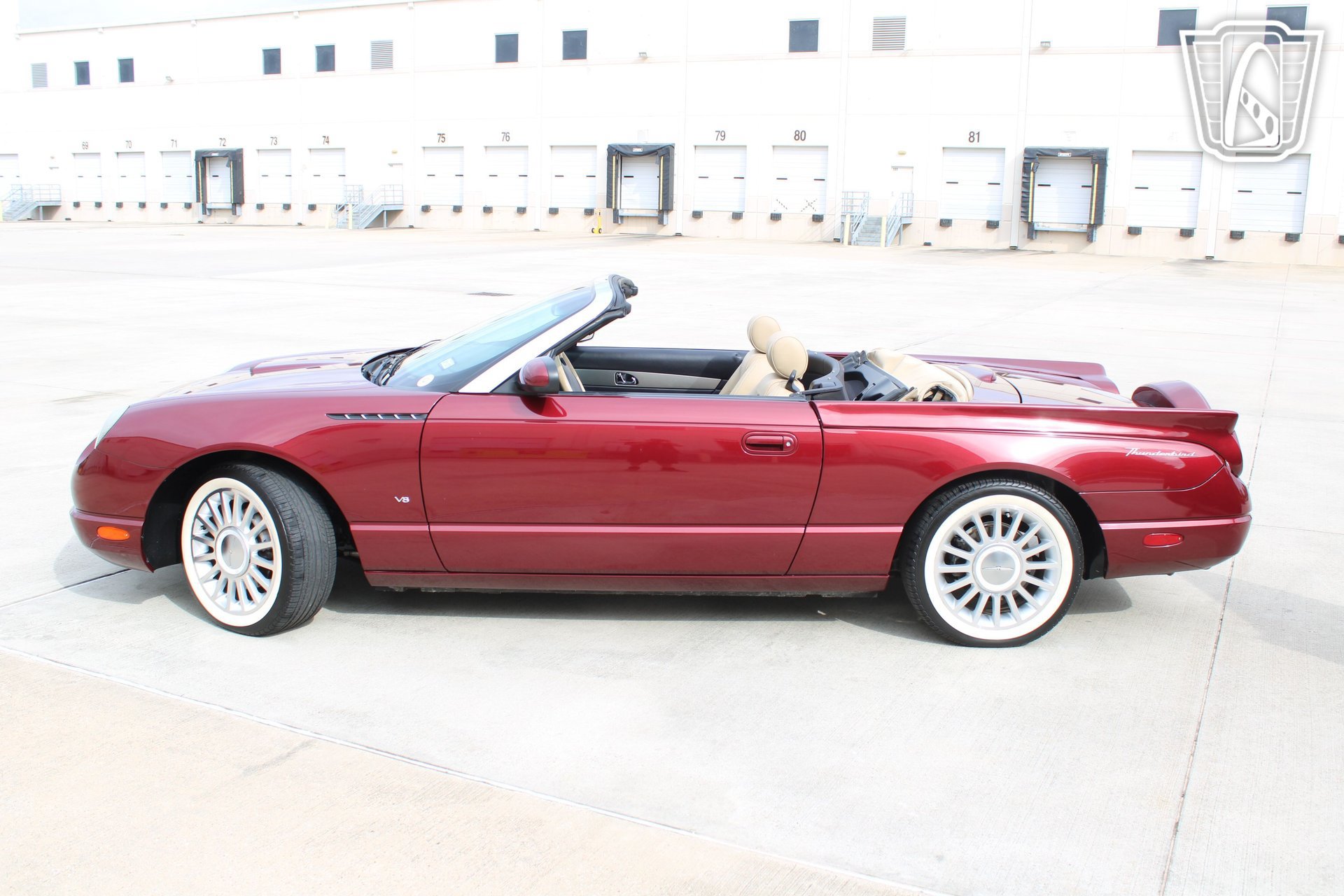 Used 2004 Ford Thunderbird RWD image 2